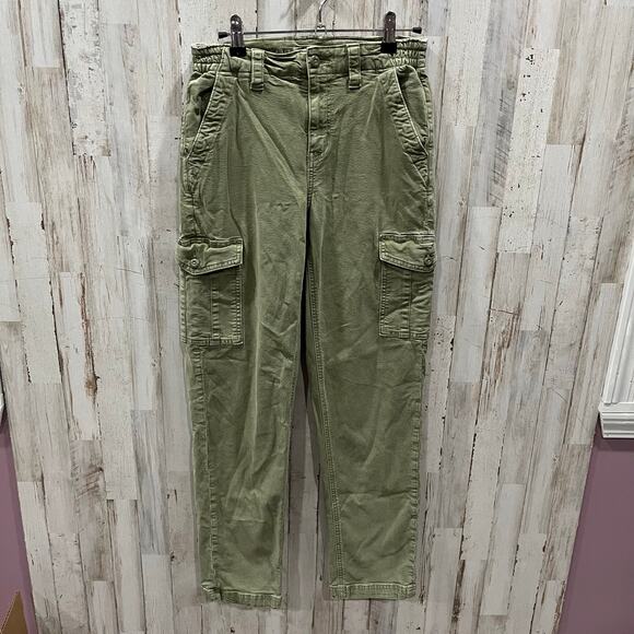 American Eagle Green Cargo Stretch Straight Utilitarian Pants Womens 2 - Picture 1 of 7